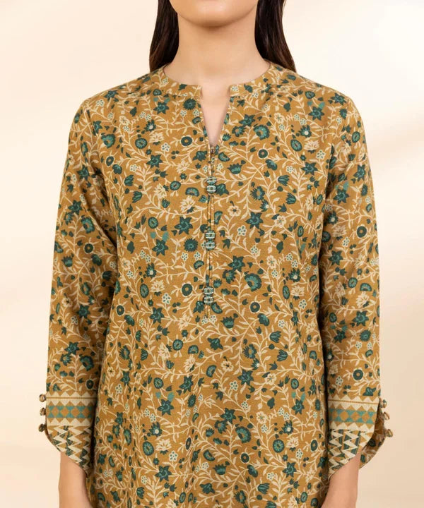 3 Piece - Printed Light Khaddar Suit