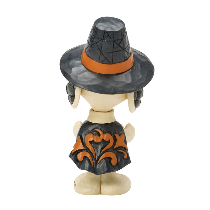 Snoopy with Pumpkin Pie Mini